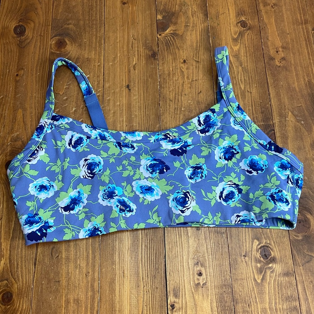 Offline by aerie size large stretch extensible medium support bra